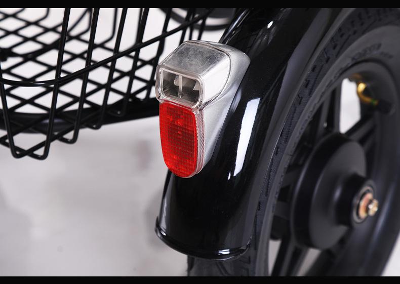 skuter elektryczny DH0322 skuter z kierunkowskazami i oświetleniem z tyłu